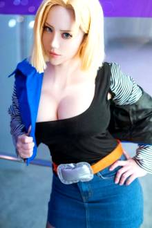 Android 18 By Chihiro