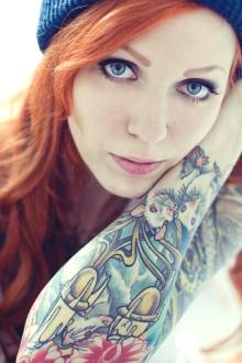 Cute Redhead With Blue Eyes And Sleeves. Decent Wallpaper