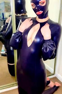 My First Latex Hood! Feeling Like A Shiny Doll~ Matched With A Bishop Dress And Stockings All In Metallic Purple 💜