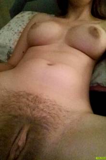 You Guys Seemed To Enjoy My Pussy Shaved ‘s A Pic For The Hair Lovers Out T