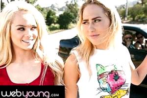 Hot Besties Elsa Jean And Carter Cruise Have The Best Summer